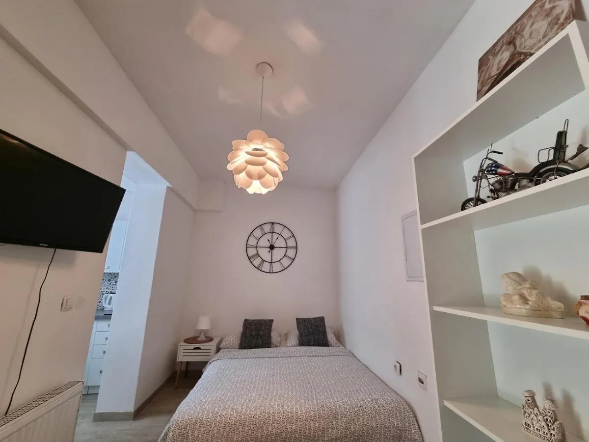 Apartments Lav أوماغ كرواتيا
