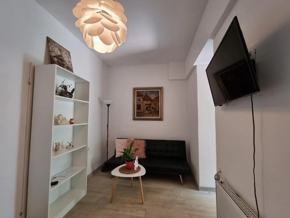 Apartments Lav أوماغ 0*,  كرواتيا